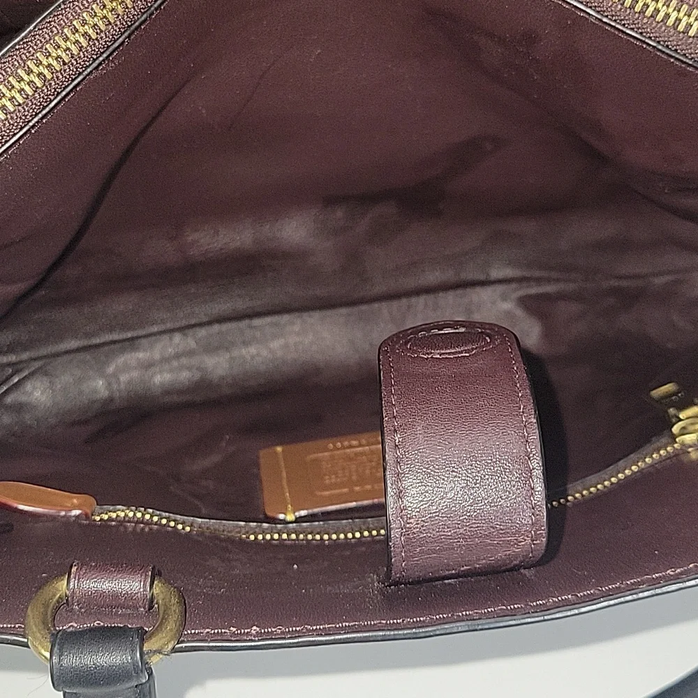 Coach elegant black